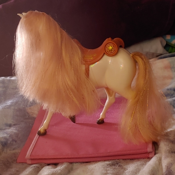 SOLD Toy Disney Rapunzel's Maximus Horse - Picture 3 of 7
